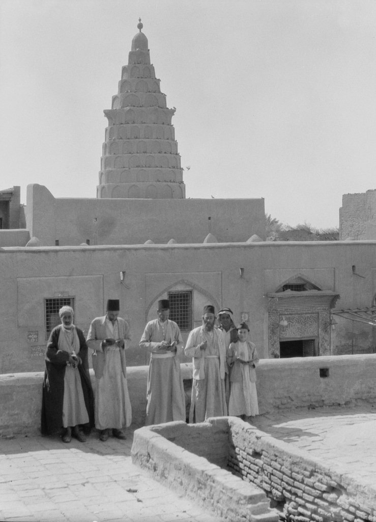 [Ezekiel's Tomb, Kifel, Iraq, mat13265[6].jpg]