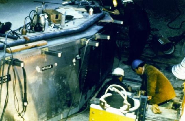 [nuclear_missile_silo_640_35[2].jpg]