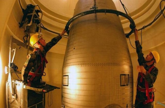 [nuclear_missile_silo_640_45[2].jpg]