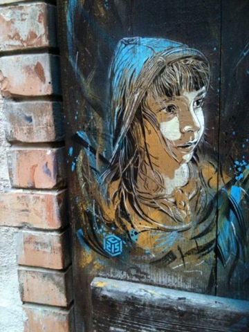[gorgeous_graffiti_640_29[3].jpg]