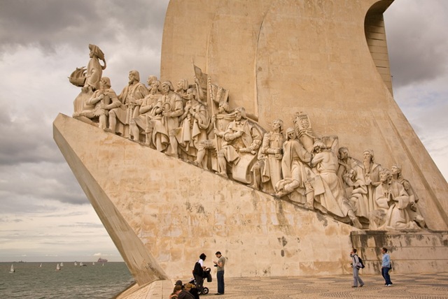 [Henry the Navigator - 32 Explorers[4].jpg]