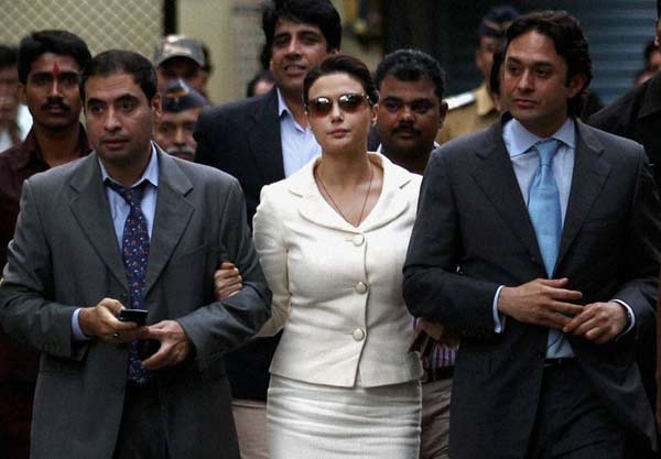 [kingsXI punjab-owner-Preity-Zinta[3].jpg]