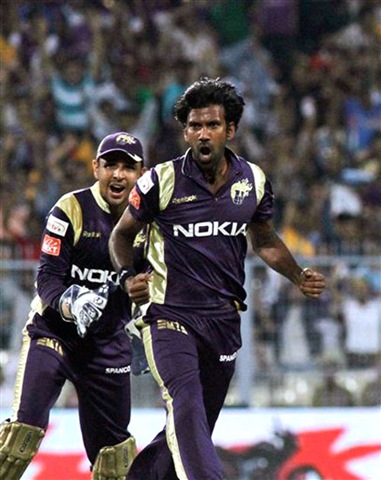 [Kolkata Knight Riders bowler Lakshmipathy Balaji, right, celebrates a wicket-ipl-2011[3].jpg]
