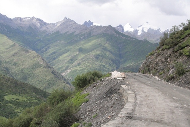 [35. the way back down the Budrangla pass, finally![3].jpg]