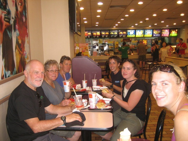 [48. The McDonalds crew[3].jpg]