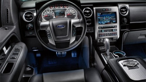 [Ford-F-150-interior-image-e1303139499754[2].jpg]