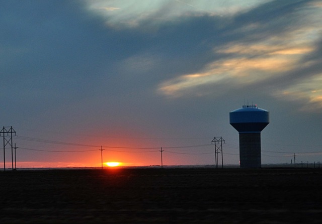 [copy 12-28-10 Sunset 1[3].jpg]