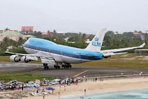 Incredible and Beautiful Photographs of Aviation, Airplanes, Jets, and Flying