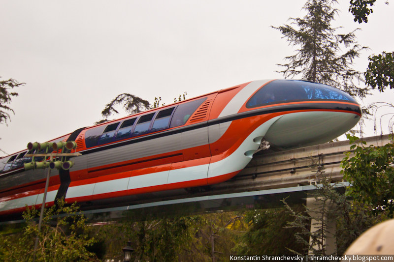 USA California Disneyland Anaheim Adventure Park Monorail Train США Калифорния Диснейленд Анахайм Парк Монорельс Метро