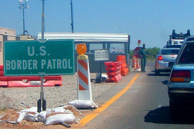 [border patrol[4].jpg]