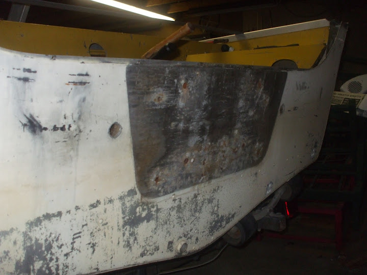 Boat%20resto%20winter%202010%20018.jpg