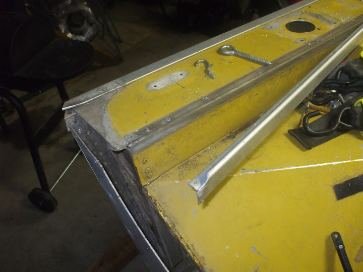 Boat%20resto%20winter%202010%20034.jpg