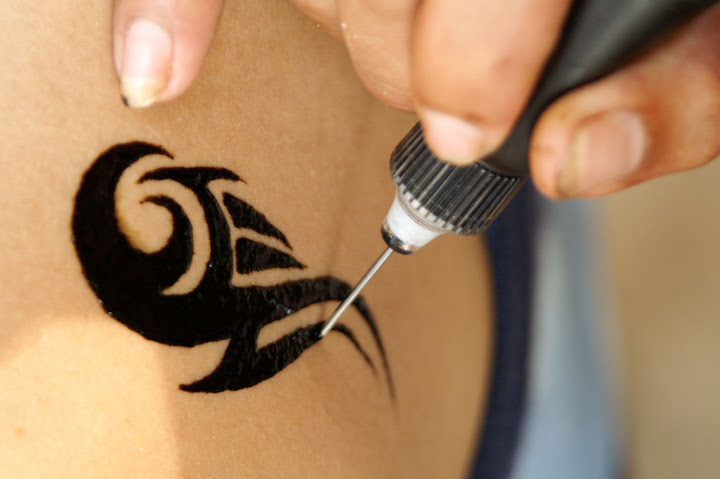 Tattoo Studios : Tribal Pen Design art Black color