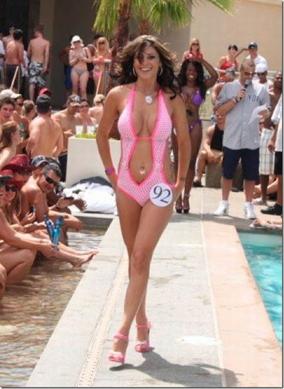 Festa na piscina em Las Vegas (13)