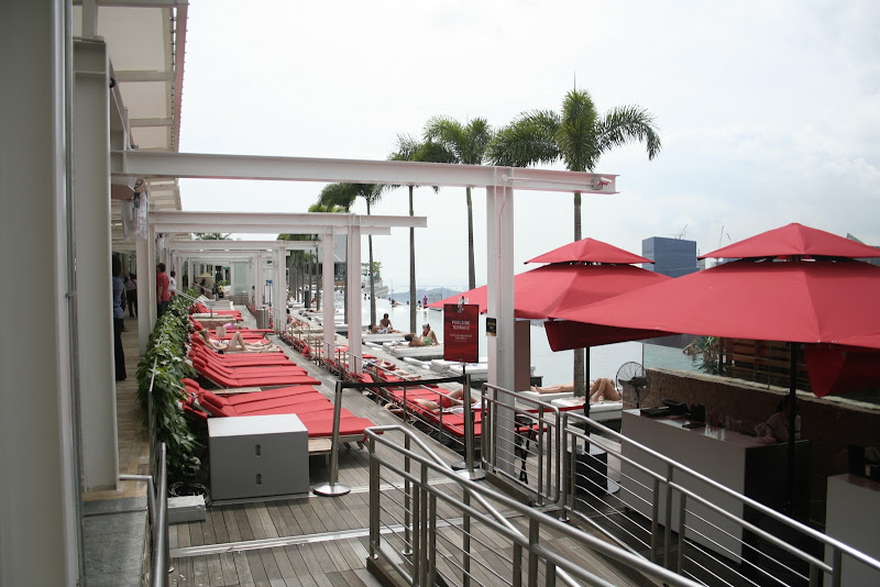 IMAGE: http://lh6.ggpht.com/_xUo0ZfDKv38/TR6GzOdPA4I/AAAAAAAAEDU/pFzdSuPTgJA/s800/_MG_5040.JPG