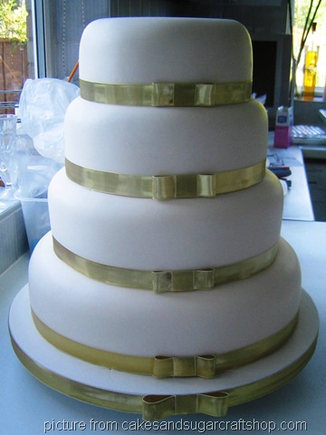 [wedding cake from cakes and sugar craft shop[5].jpg]