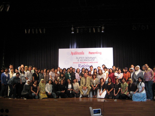 [2008-10-31 jakarta 3370[2].jpg]