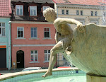 2008-05-30, Sulęcin. IV Lubuski Turniej Palenia Fajki. Fontanna na Rynku