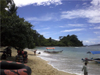 Pantai Pasir Putih tengok ke timur