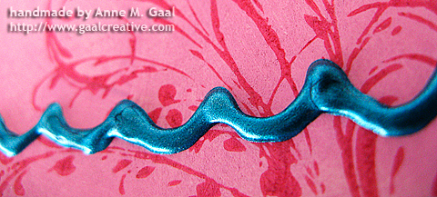 Close-up of Dimensional Pearls border