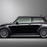 MiniInspiredbyGoodwood_03.jpg