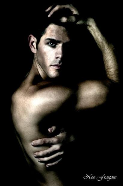 Model Discovered • September 2009 » Eric Turner by Neo Fragoso
