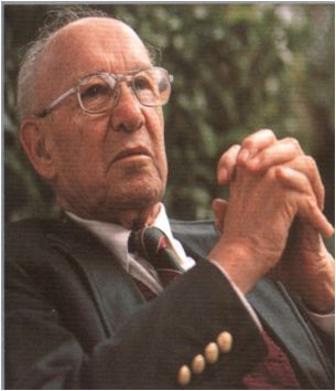 Peter F Drucker