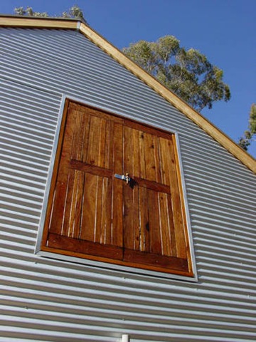 [barn door loft[3].jpg]