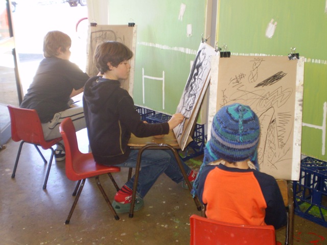 [art lesson June 2010 008[3].jpg]