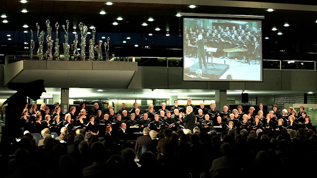 Brabant Koor directed by Louis Buskens
