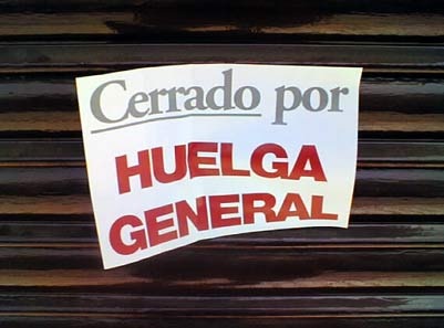 [cerrado por huelga[4].jpg]