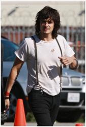 El nuevo look de Orlando Bloom: feo y descuidado El nuevo look de Orlando Bloom: feo y descuidado