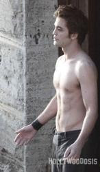  Fotos: Robert Pattinson sin ropa y ensayando besos con Kristen Stewart