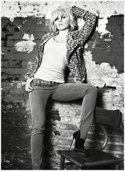  Scarlett Johansson posa sexy para campaña Mango 2009
