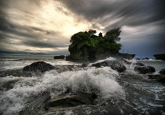 [Stormy Indonesia - By Dmitri Mironov[5].jpg]