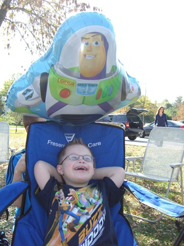[anthonybirthday1[3].jpg]
