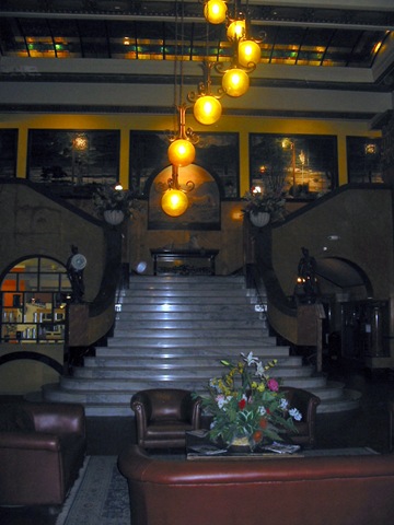 [Gadsden Hotel .lobby staircase[4].jpg]