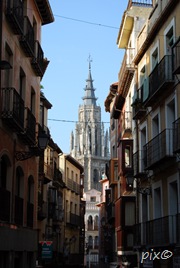 calle y catedral
