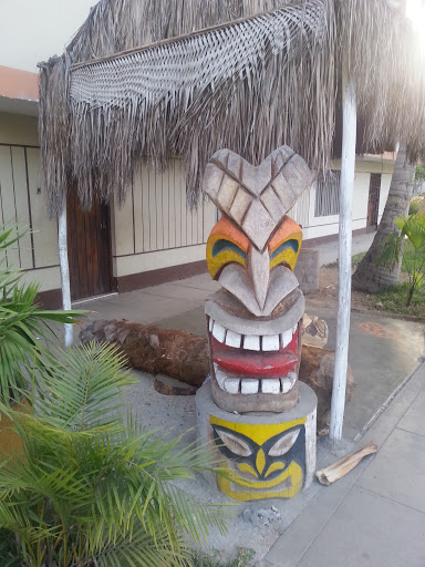 Totem Tribal Parque Del Niño