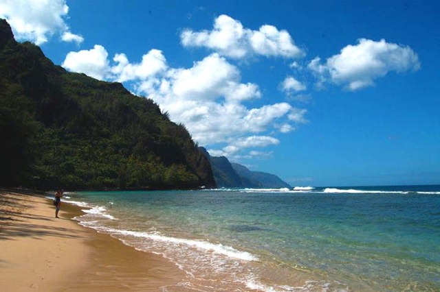 [Ke'e-beach[3].jpg]