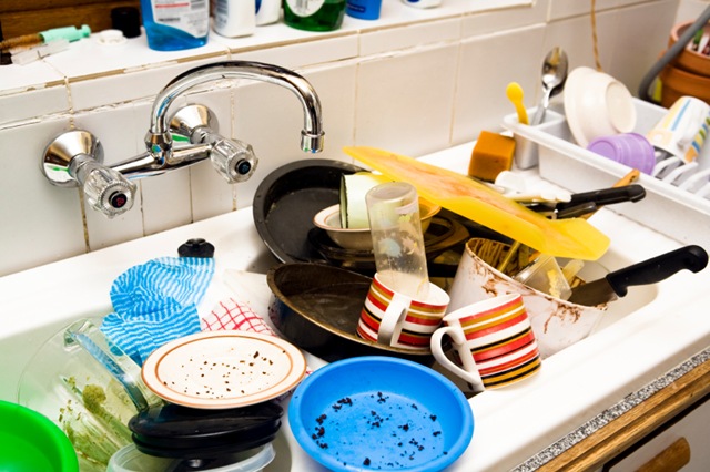 [dirty-dishes[9].jpg]