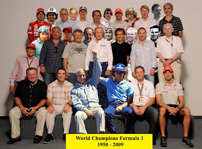 Чемпионы Формулы-1 1950-2009 на одном фото