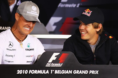 Михаэль Шумахер и Себастьян Феттель на пресс-конференции Гран-при Бельгии 2010