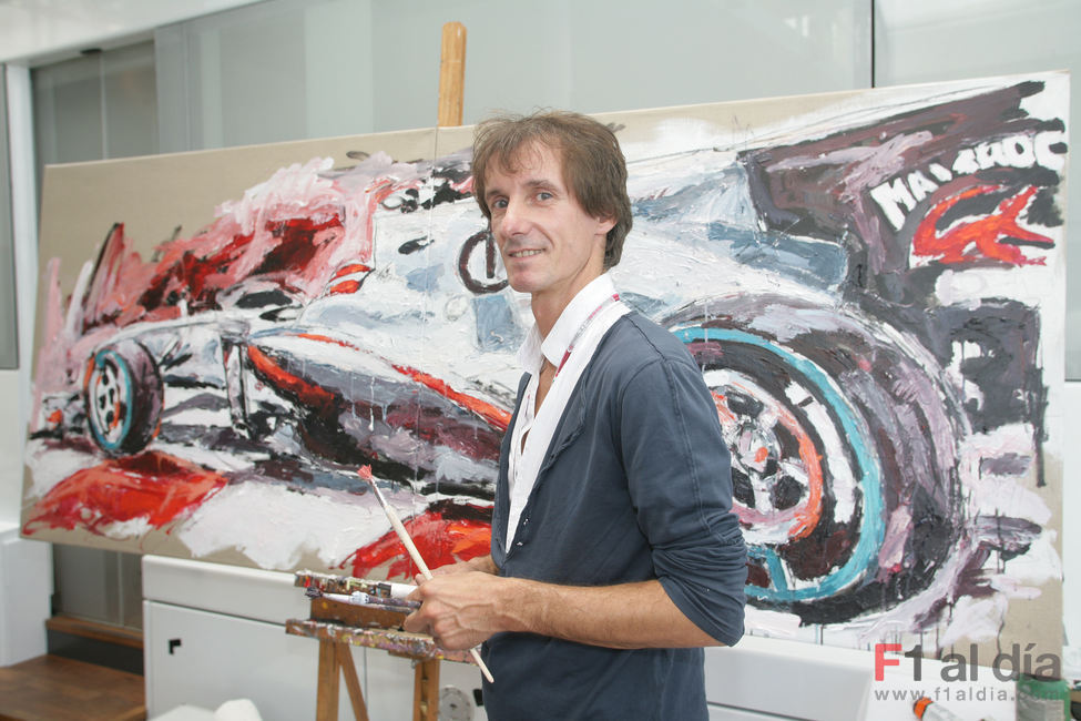Armin Flossdorf рисует Sauber Камуи Кобаяши на Гран-при Италии 2010
