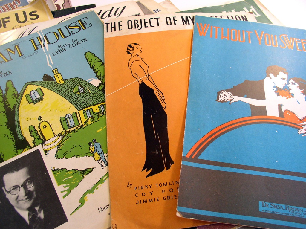 [Vintage sheet music[3].jpg]