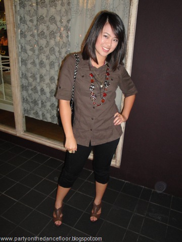 [0026.jpg]