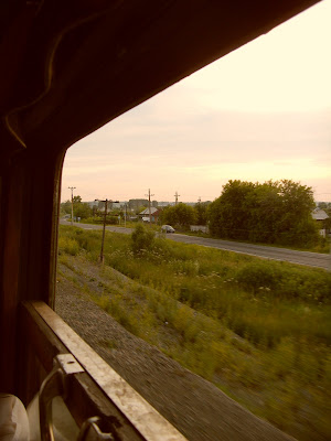 線路沿いの町