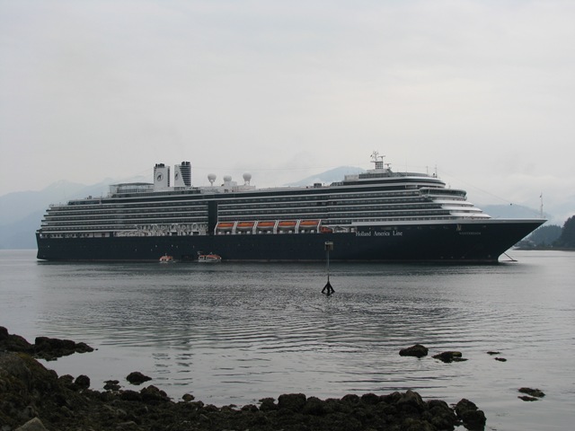 [4662 MS Westerdam in Sitka AK[2].jpg]