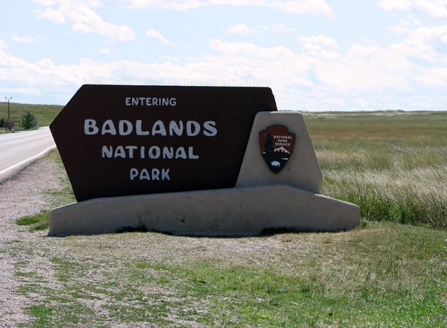 [6627 Badlands National Park SD[2].jpg]