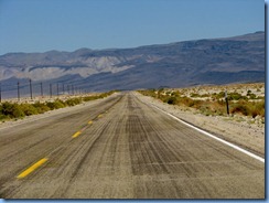 2644 Between Mojave & Death Valley National Park CA